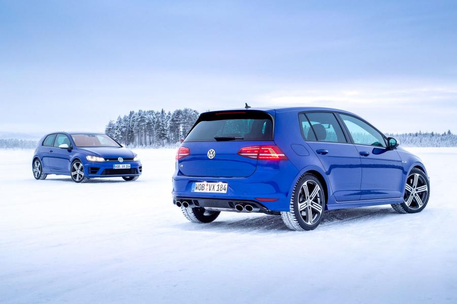  Volkswagen Golf R 5-Door 2013 года  (фото 45 из 100)